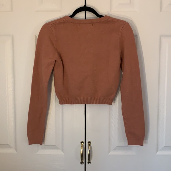2 FOR $10 Forever 21 Cropped Sweater ❤️ - Picture 2 of 4